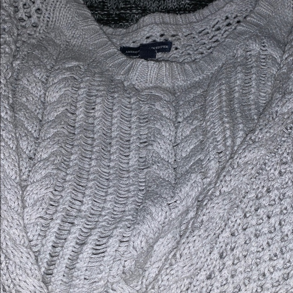Sweaters - Picture 3 of 4
